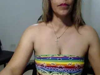 dulce-paty's Live Sex Cam Show