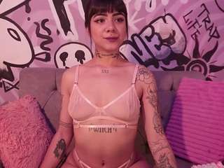 Live cam show with P U R P L E M A R I A