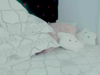 sexyalexax's Live Sex Cam Show