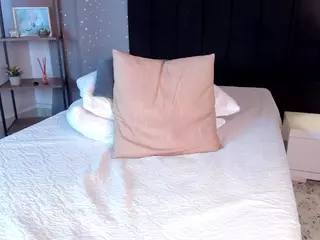 Keily-w's Live Sex Cam Show