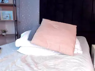 Keily-w's Live Sex Cam Show