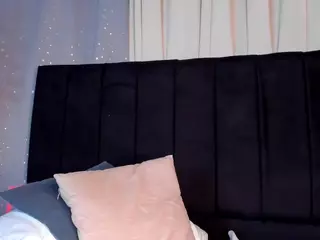 Keily-w's Live Sex Cam Show