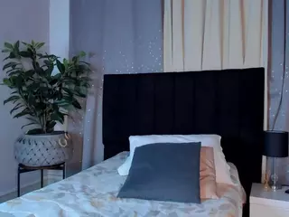 Keily-w's Live Sex Cam Show