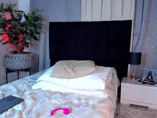Keily-w's Live Sex Cam Show