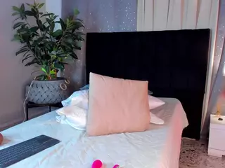 Keily-w's Live Sex Cam Show