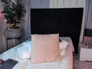 Keily-w's Live Sex Cam Show