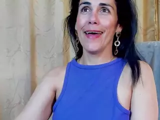 girasol-walton's Live Sex Cam Show
