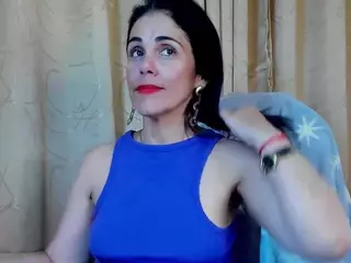 girasol-walton's Live Sex Cam Show