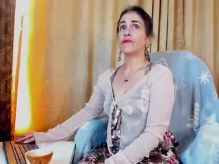 girasol-walton's Live Sex Cam Show