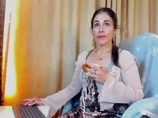 girasol-walton's Live Sex Cam Show