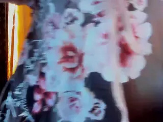 girasol-walton's Live Sex Cam Show