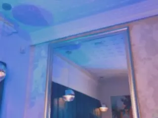 Nayla Potter's Live Sex Cam Show