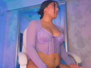 Nayla Potter's Live Sex Cam Show