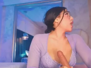 Nayla Potter's Live Sex Cam Show