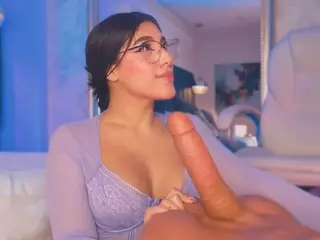 Nayla Potter's Live Sex Cam Show