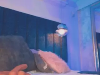 Nayla Potter's Live Sex Cam Show