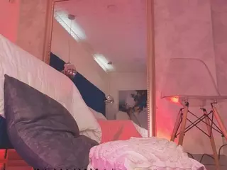 Nayla Potter's Live Sex Cam Show