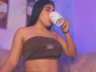 Nayla Potter's Live Sex Cam Show
