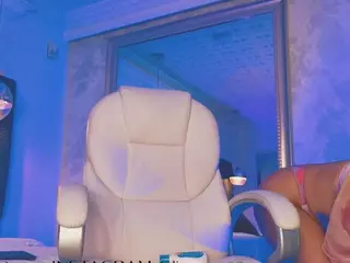 Nayla Potter's Live Sex Cam Show