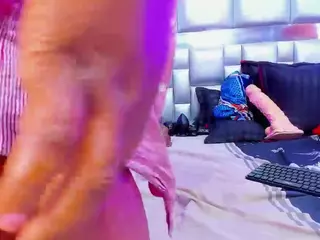 anitataylor's Live Sex Cam Show