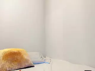 Elianabortt's Live Sex Cam Show