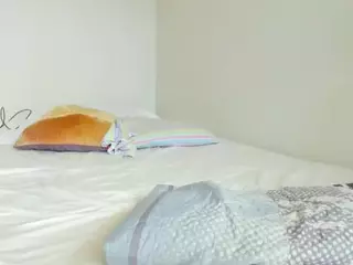 Elianabortt's Live Sex Cam Show