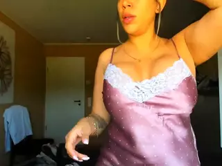 Elianabortt's Live Sex Cam Show