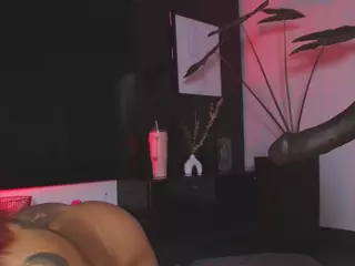 Mila's Live Sex Cam Show