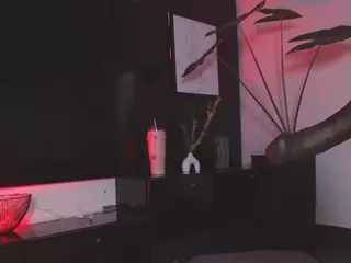 Mila's Live Sex Cam Show