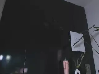 Mila's Live Sex Cam Show