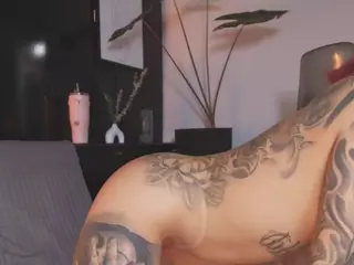 Mila's Live Sex Cam Show