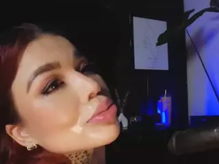 Mila's Live Sex Cam Show