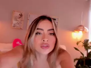 linda_dlv's Live Sex Cam Show