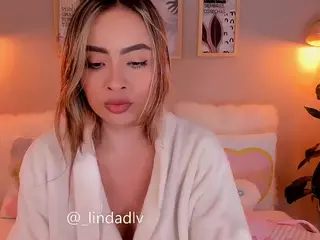 lindaVega's Live Sex Cam Show