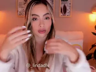 lindaVega's Live Sex Cam Show