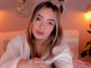 lindaVega's Live Sex Cam Show