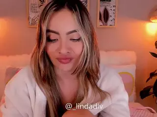lindaVega's Live Sex Cam Show
