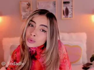 lindaVega's Live Sex Cam Show