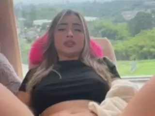 lindaVega's Live Sex Cam Show