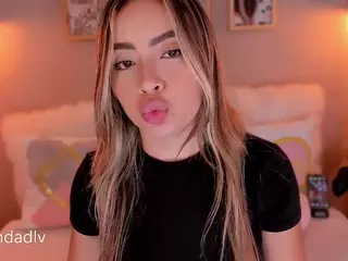 lindaVega's Live Sex Cam Show