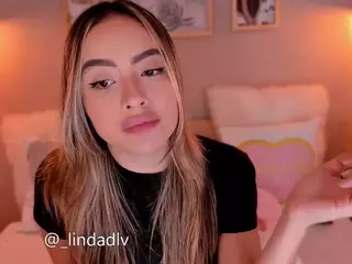 lindaVega's Live Sex Cam Show