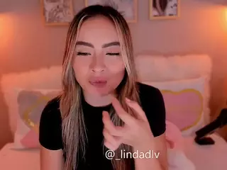 lindaVega's Live Sex Cam Show
