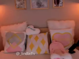 lindaVega's Live Sex Cam Show