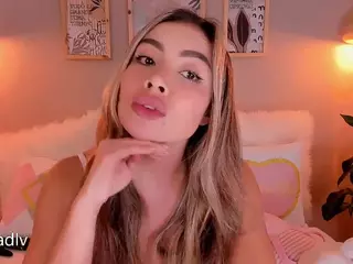 lindaVega's Live Sex Cam Show