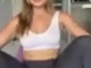 lindaVega's Live Sex Cam Show