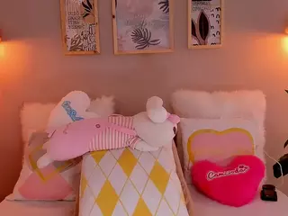 lindaVega's Live Sex Cam Show