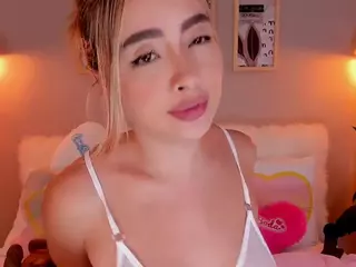lindaVega's Live Sex Cam Show