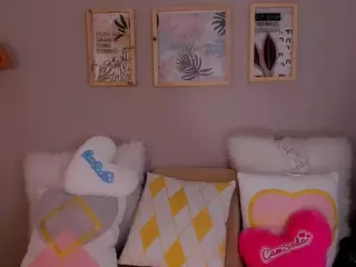 lindaVega's Live Sex Cam Show
