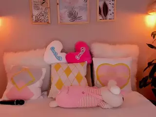 lindaVega's Live Sex Cam Show