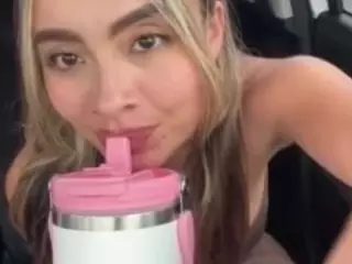 lindaVega's Live Sex Cam Show